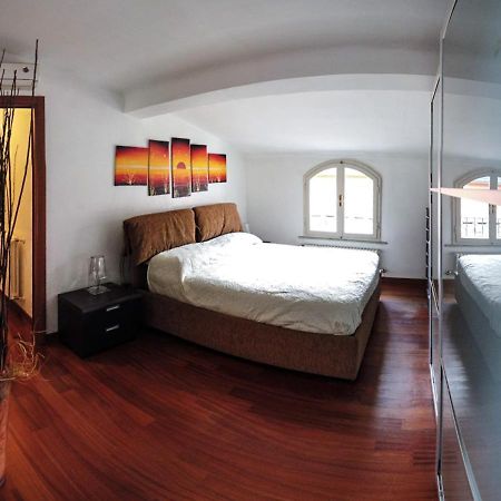 Stupenda Mansarda Centralissima, Finiture Di Lusso Carrara Exterior foto