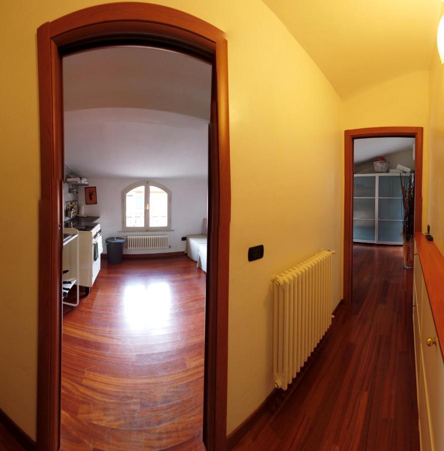 Stupenda Mansarda Centralissima, Finiture Di Lusso Carrara Exterior foto